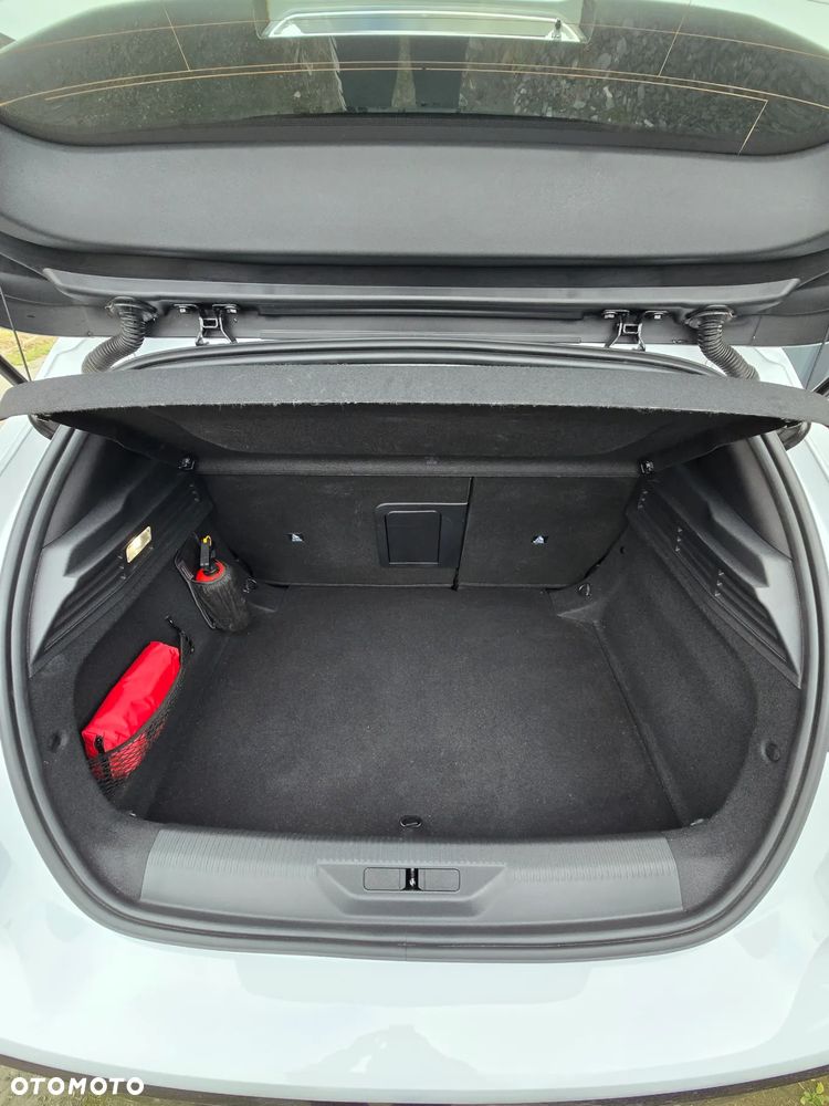 Peugeot 308 Hybrid 136e-DSC6 Allure - 18