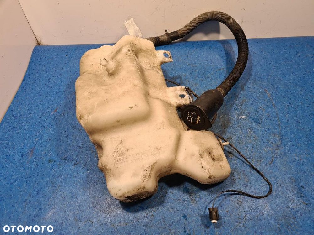 BMW 5 E39 ZBIORNICZEK SPRYSKIWACZA 8364941A - 8