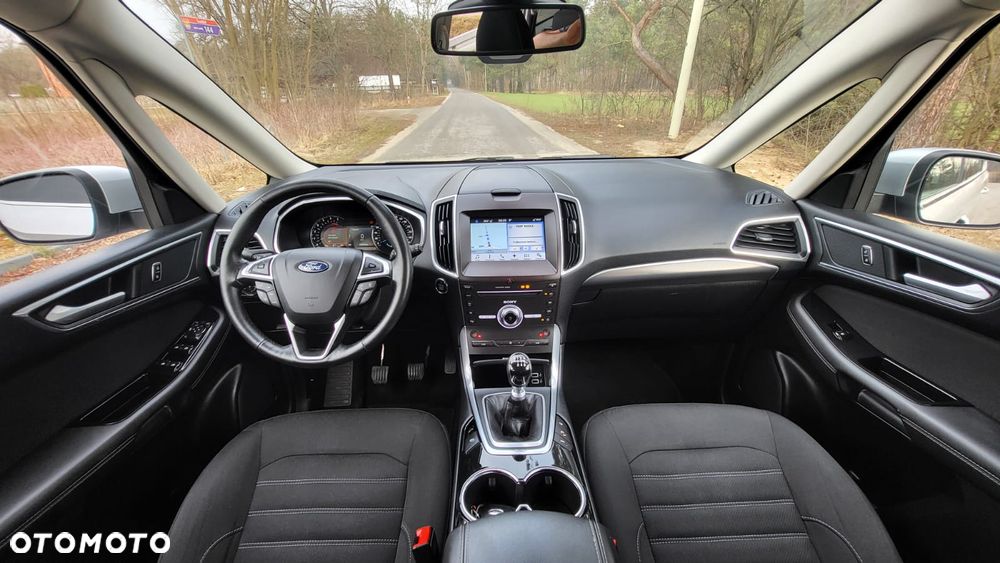 Ford Galaxy 2.0 TDCi Titanium - 37