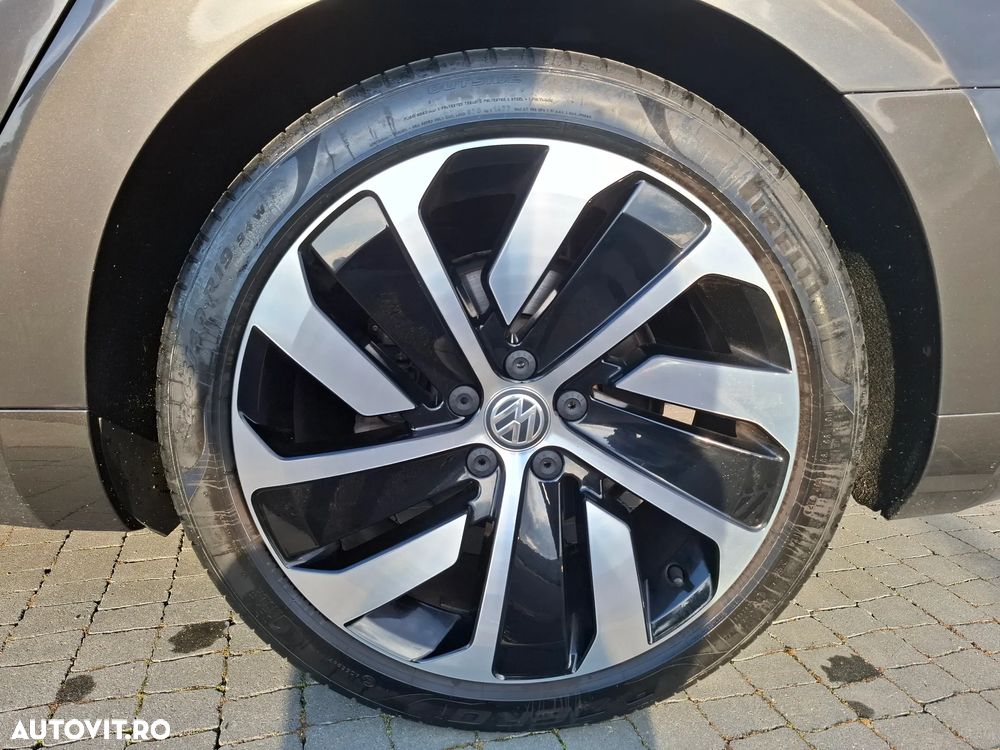 Volkswagen ARTEON 2.0 TDI DSG 4Motion R-Line - 18