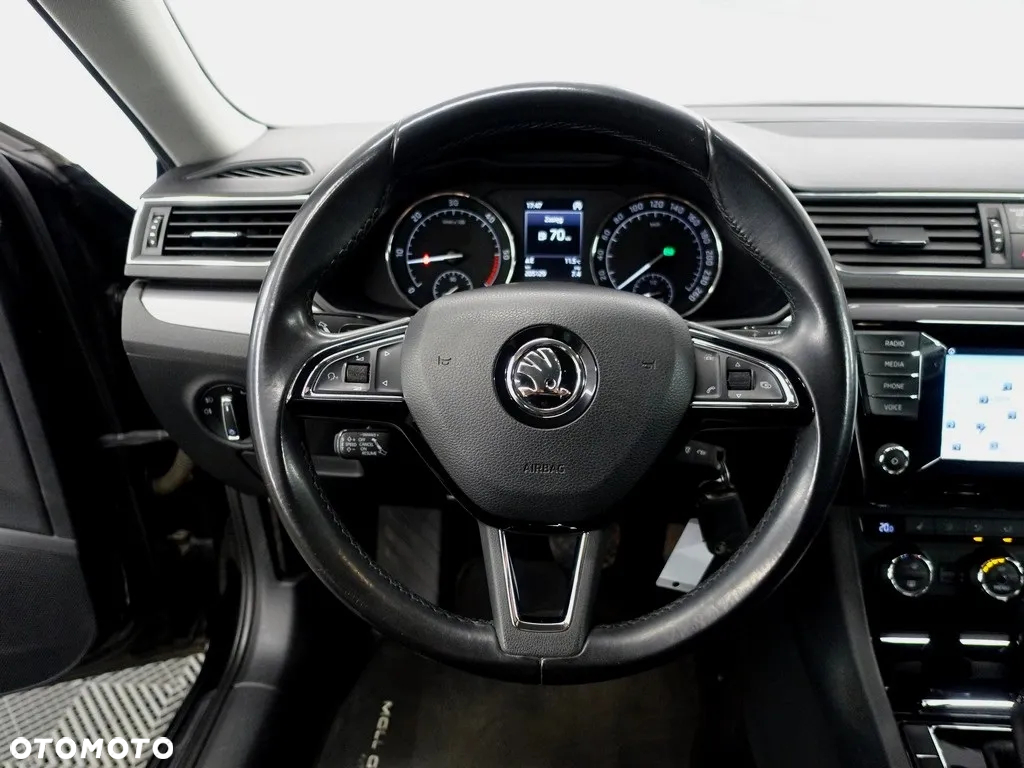 Skoda Superb 2.0 TDI Style DSG - 14