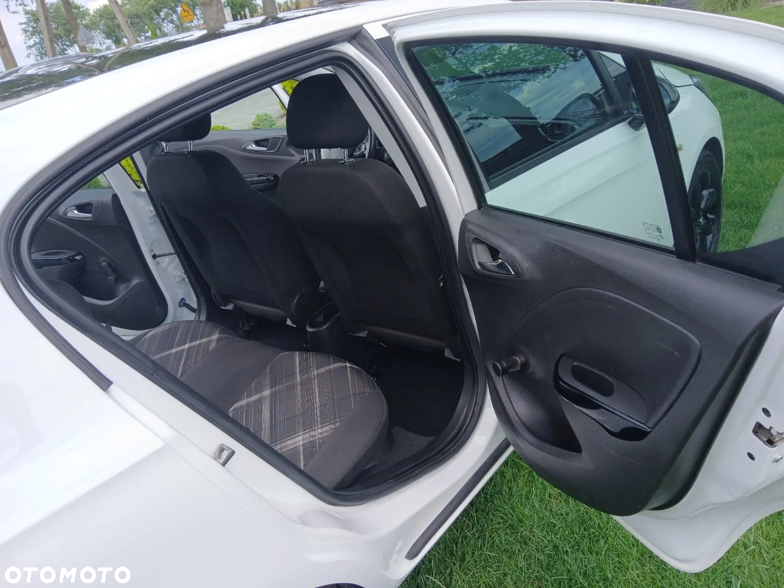 Opel Corsa 1.4 (ecoFLEX) Start/Stop Color Edition - 31