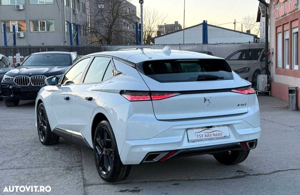 DS Automobiles DS 4 - 7