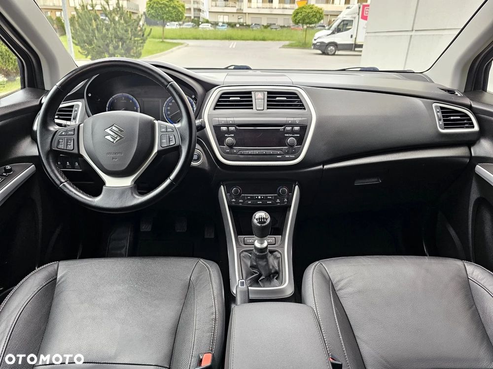 Suzuki SX4 S-Cross 1.6 DDiS Premium - 19