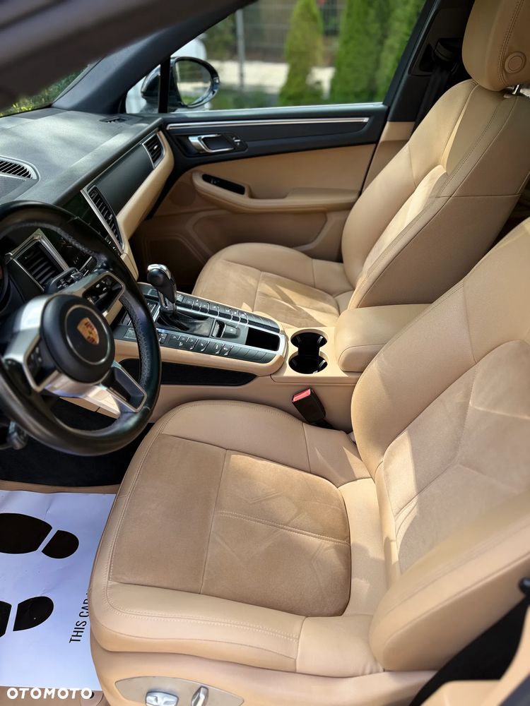 Porsche Macan - 12