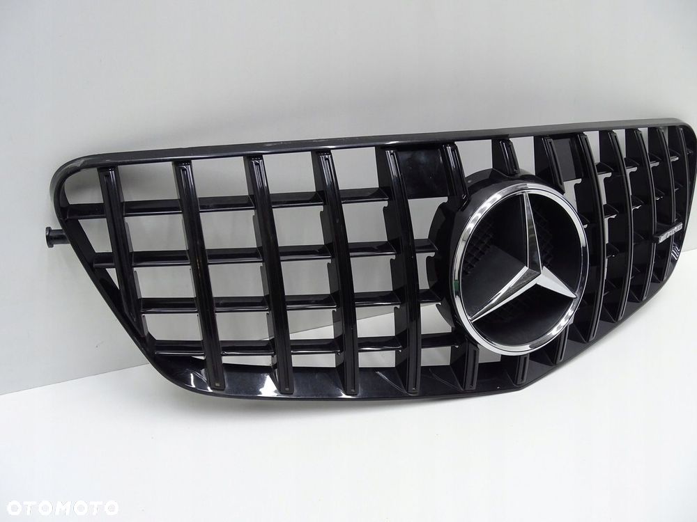 ATRAPA GRILL ZDERZAKA CHŁODNICY MERCEDES W212 AMG E-KLASA - 2