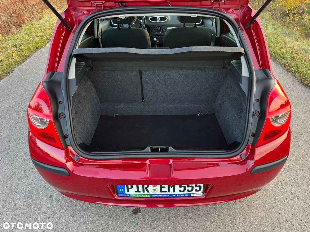 Renault Clio - 12