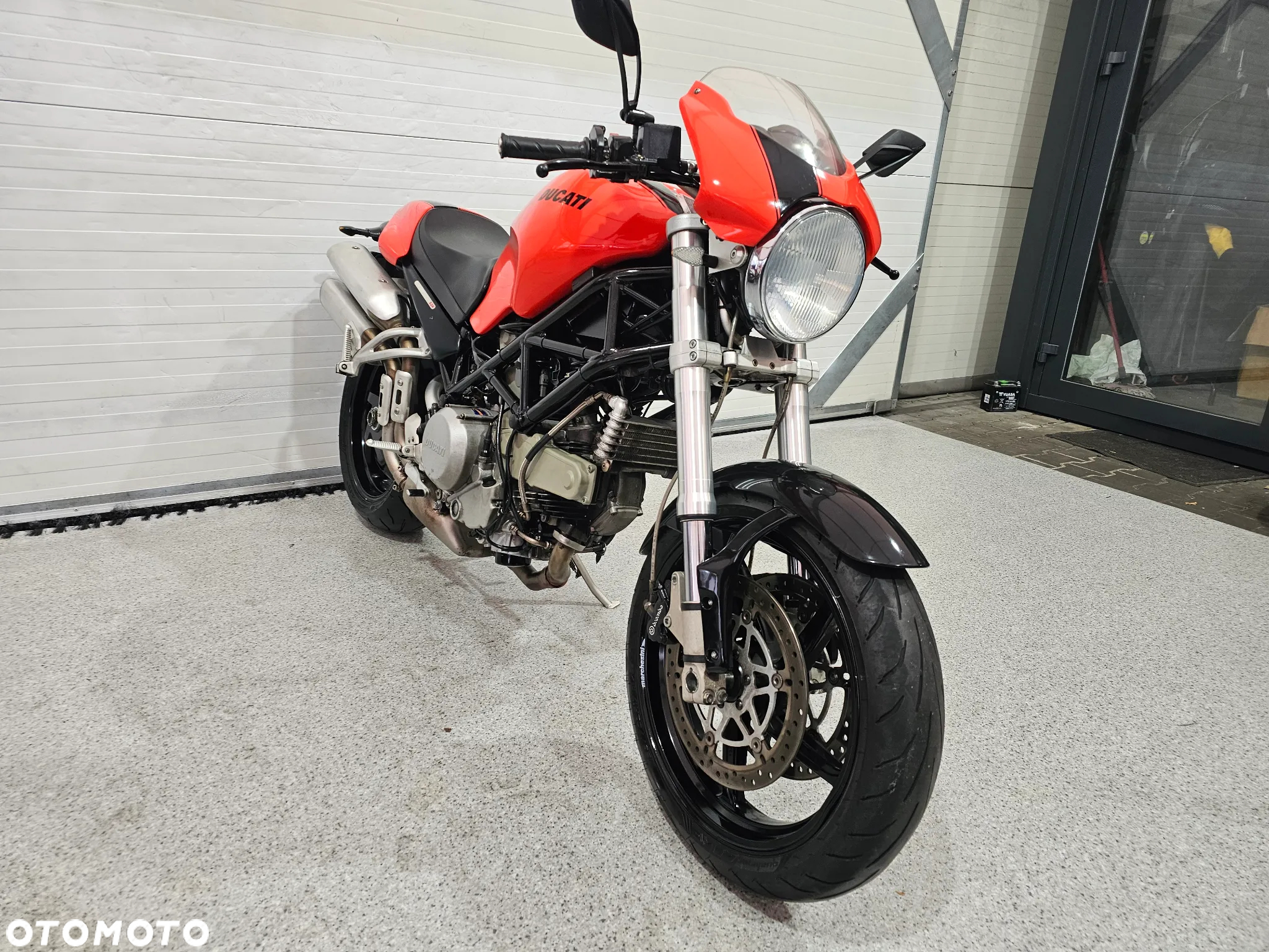 Ducati Monster - 15