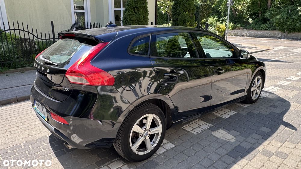 Volvo V40 D3 Kinetic - 18