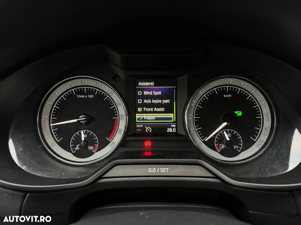 Skoda Octavia ver-2-0-tdi-150-cp-dsg-sportline - 19