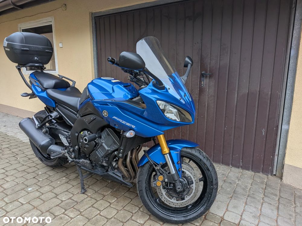 Yamaha FZ8 - 1