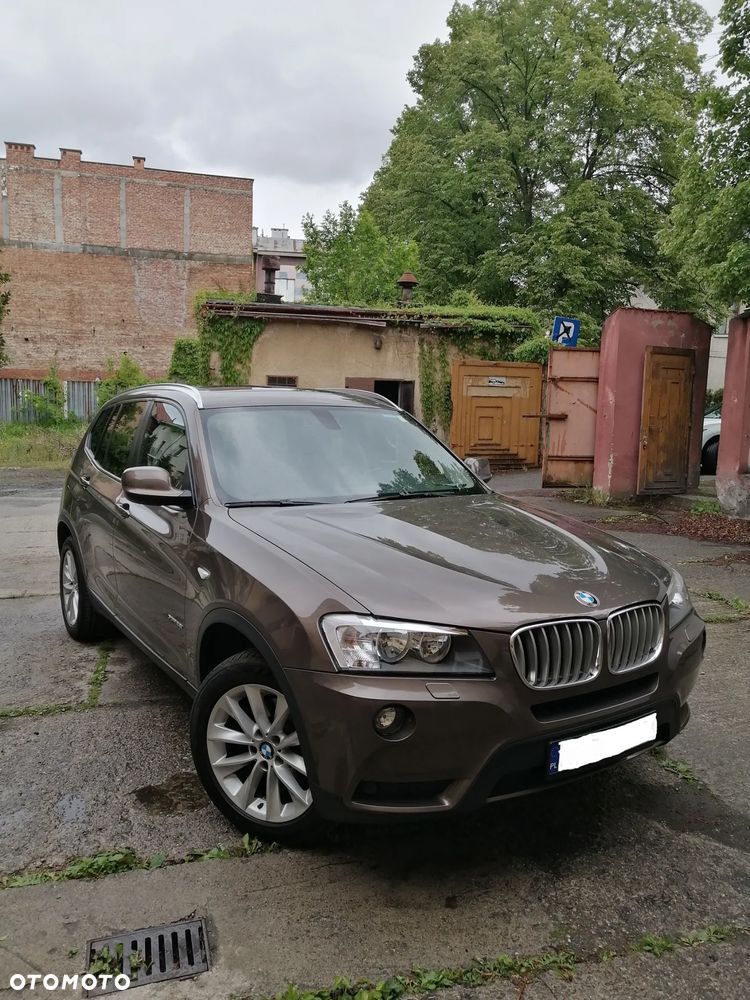 BMW X3 28i xDrive - 1