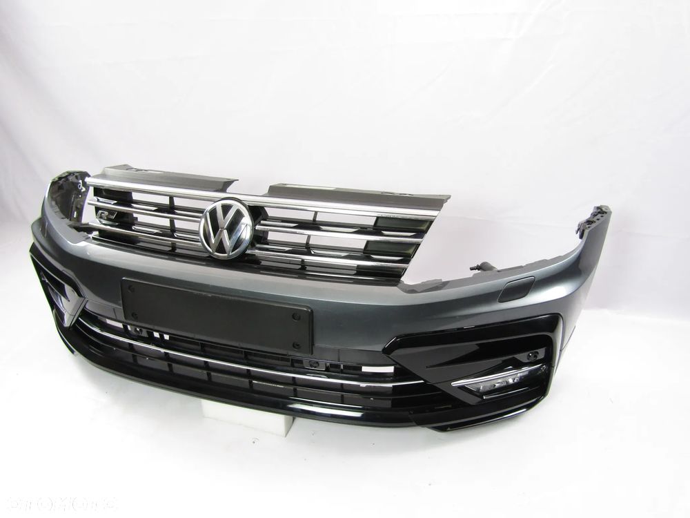 Zderzak przedni VW Tiguan R Line 16 - 20 Sprysk. / Pdc-6 Lakier LR7H - 9