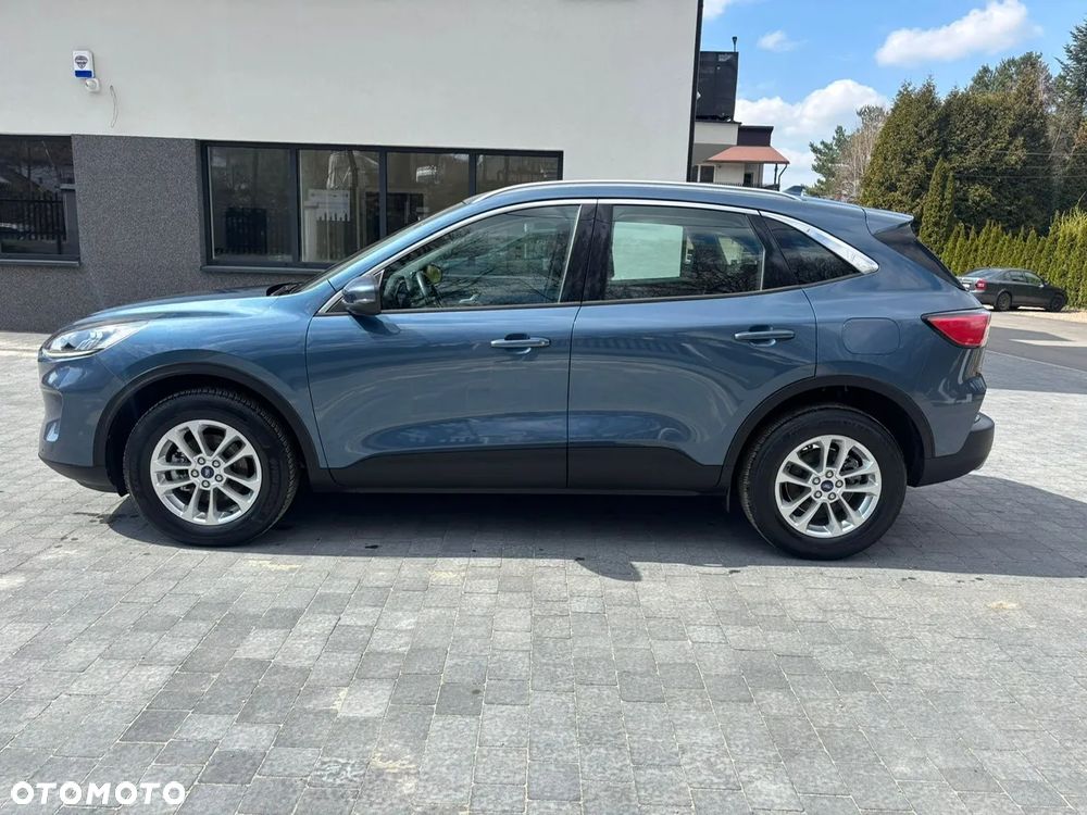 Ford Kuga 2.5 Duratec FHEV 4x4 TITANIUM - 4