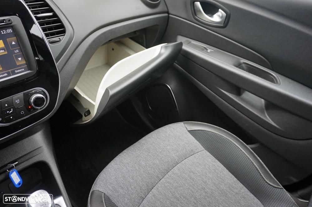 Renault Captur 1.2 TCe Exclusive - 27