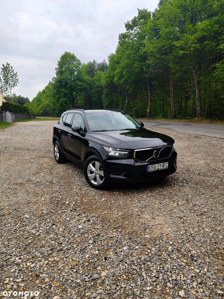 Volvo XC 40 T2 Momentum - 2