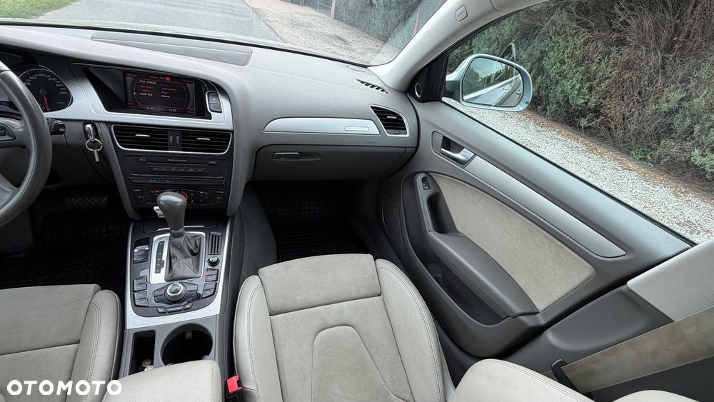 Audi A4 Avant 3.0 TDI DPF quattro S tronic S line Sportpaket - 36