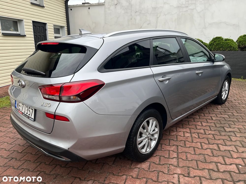 Hyundai i30 1.0 T-GDI Modern - 9