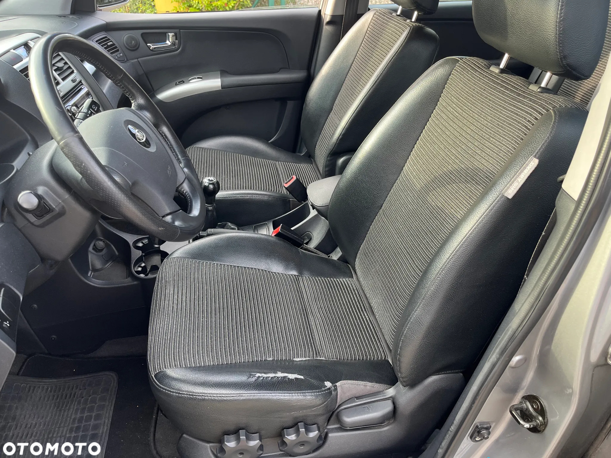Kia Sportage 2.0 2WD LX - 6