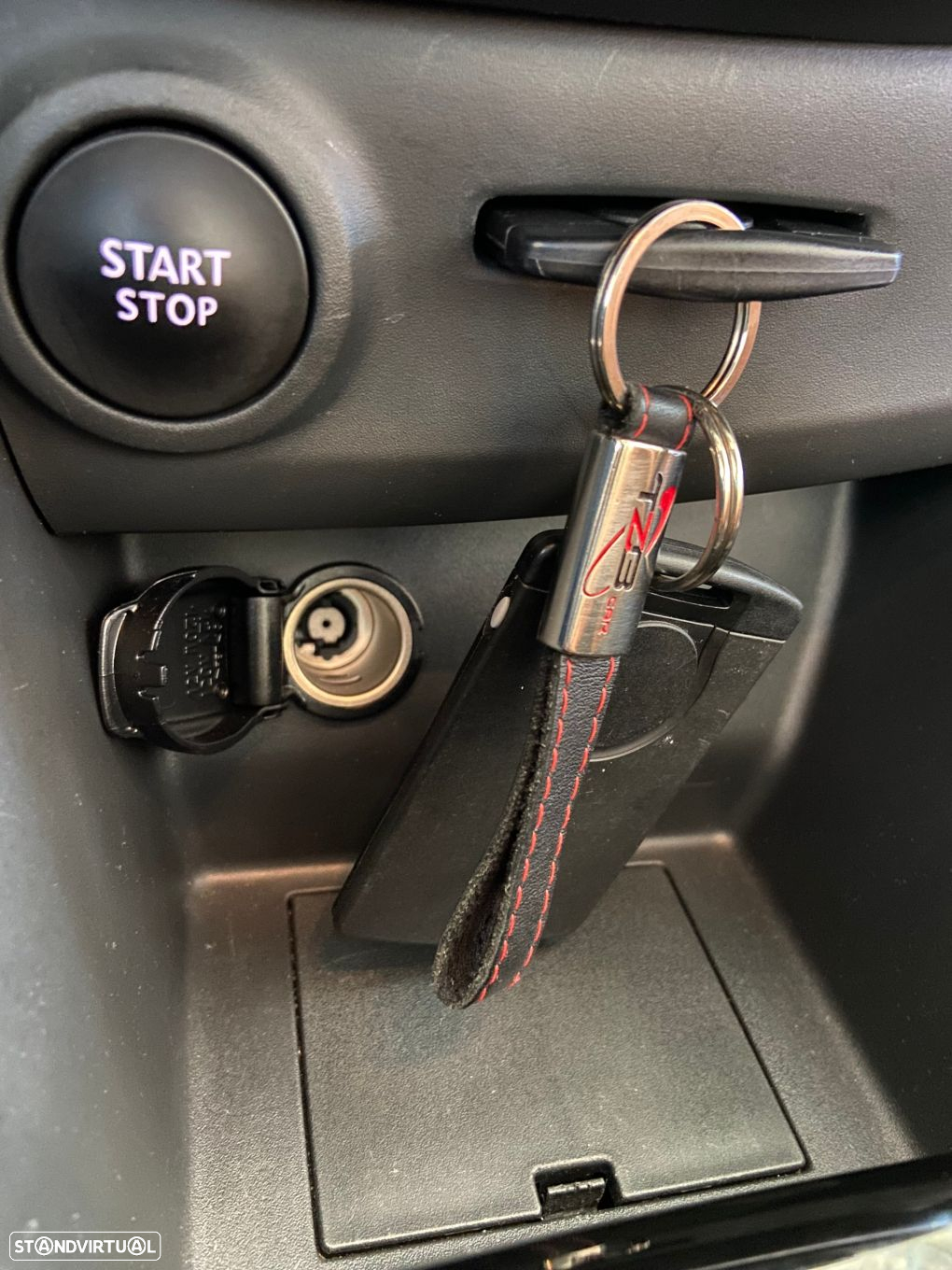 Renault Clio 0.9 TCe Limited - 39