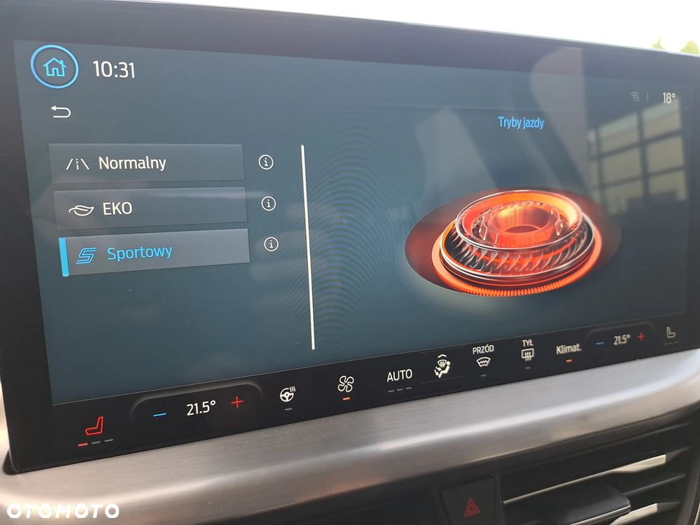 Ford Focus 1.0 EcoBoost mHEV Titanium - 32