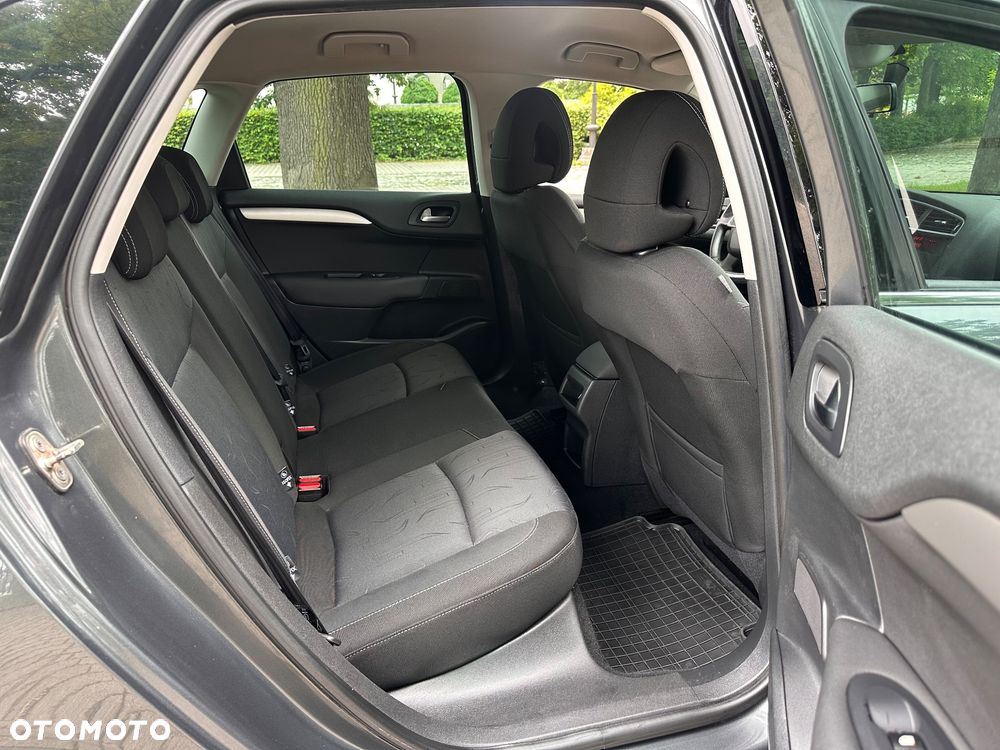Citroën C4 e-HDi 110 Business Class - 23