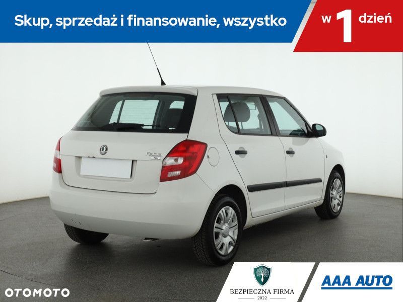 Skoda Fabia - 7