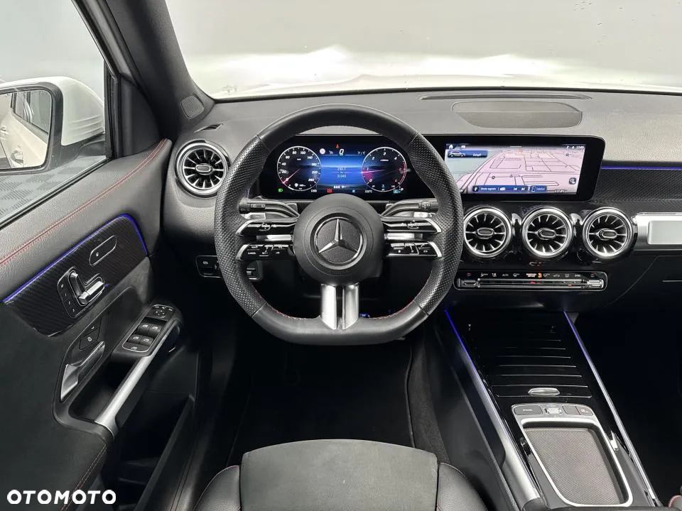Mercedes-Benz GLB 200 d AMG Line 8G-DCT - 21