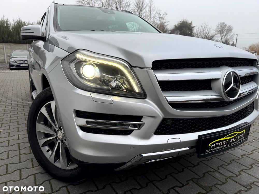 Mercedes-Benz GL 350 BlueTEC 4Matic 7G-TRONIC - 36