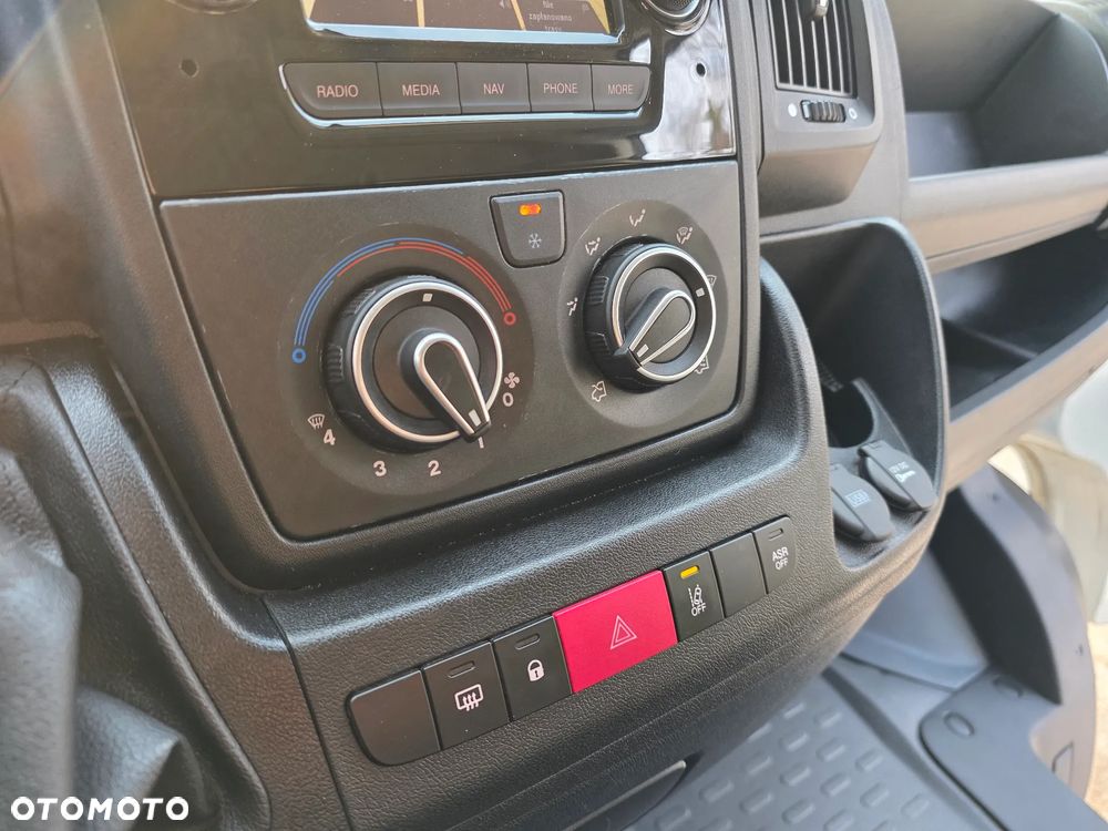 Peugeot Boxer - 27