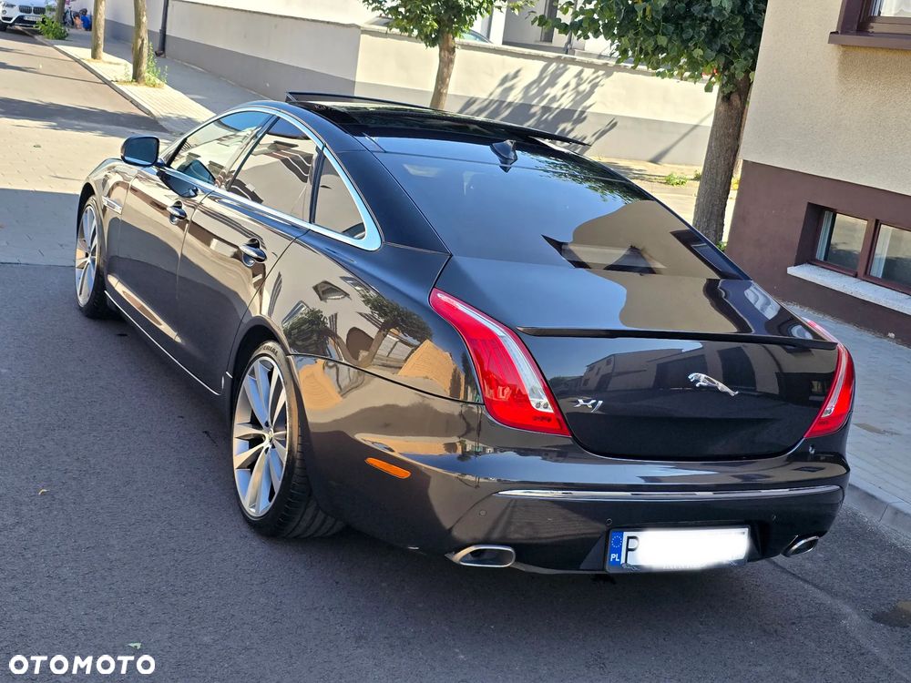 Jaguar XJ 3.0 D V6 Premium Luxury - 20