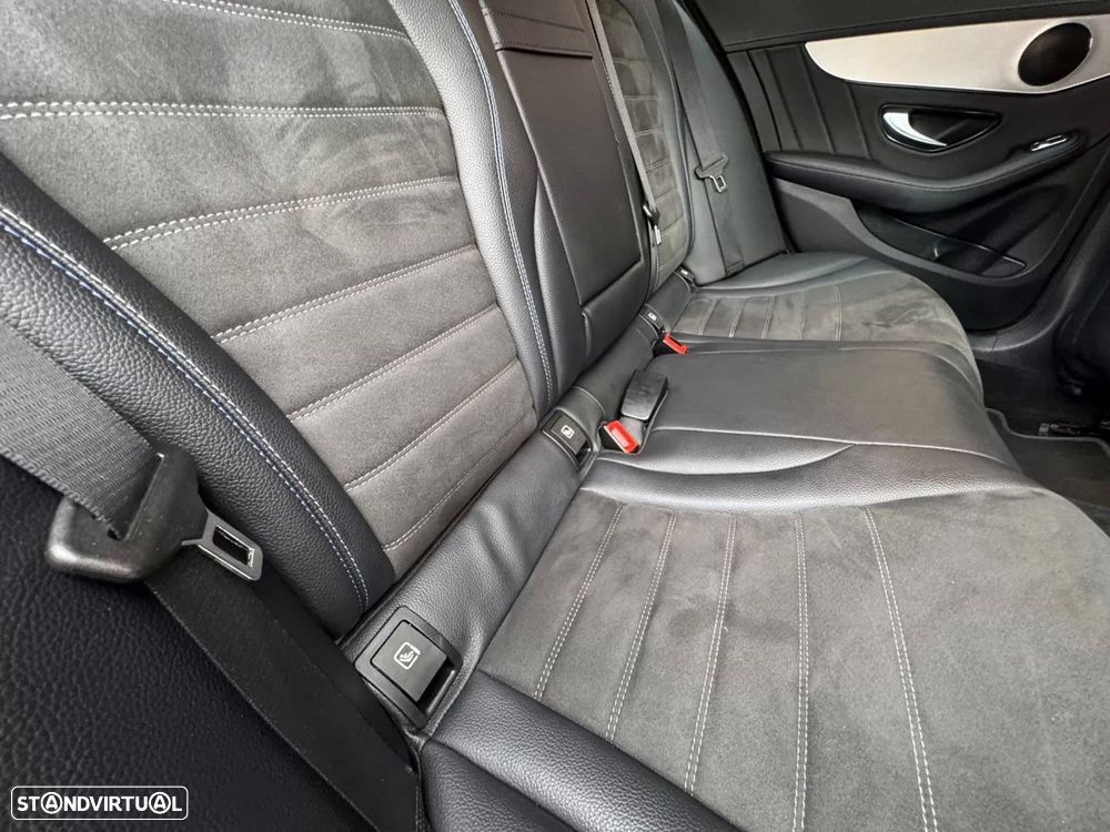 Mercedes-Benz C 300 de Edition - 27