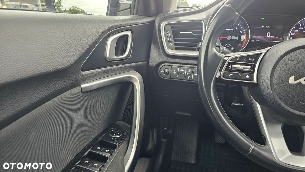 Kia Ceed 1.5 T-GDI M - 12