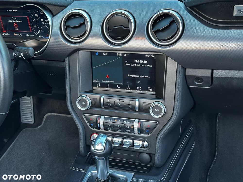 Ford Mustang 5.0 V8 GT - 23