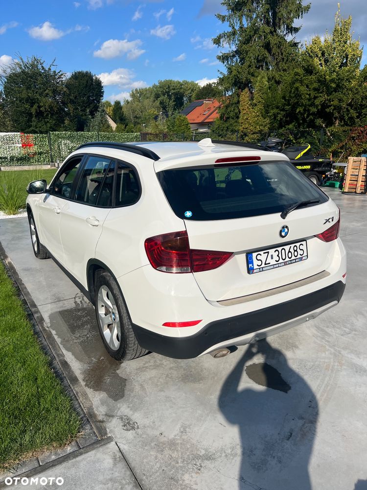 BMW X1 xDrive20d - 16