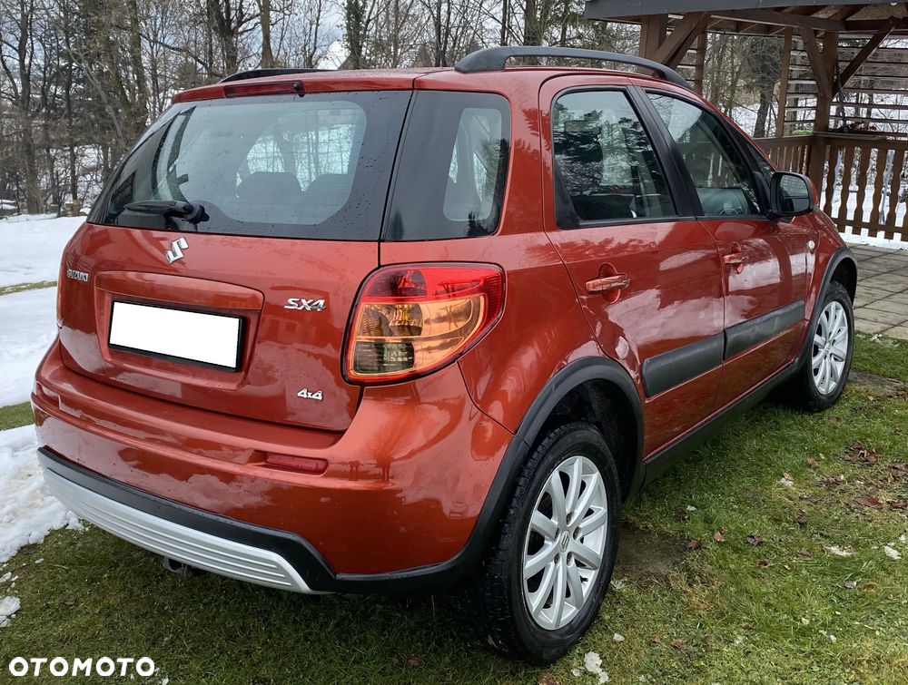 Suzuki SX4 - 10