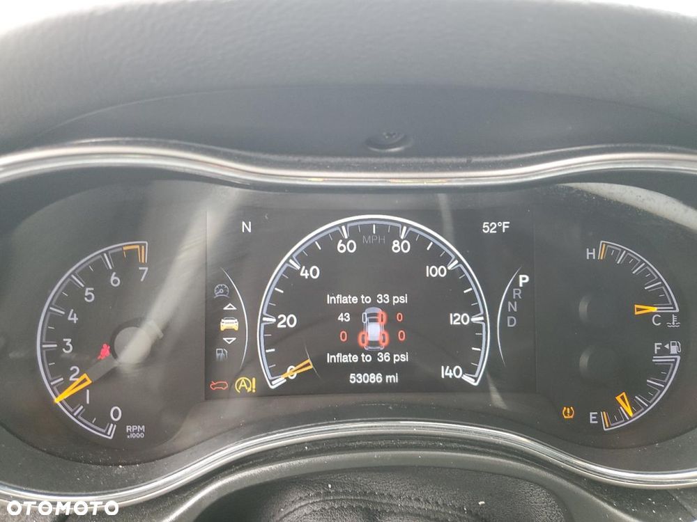 Jeep Grand Cherokee - 9