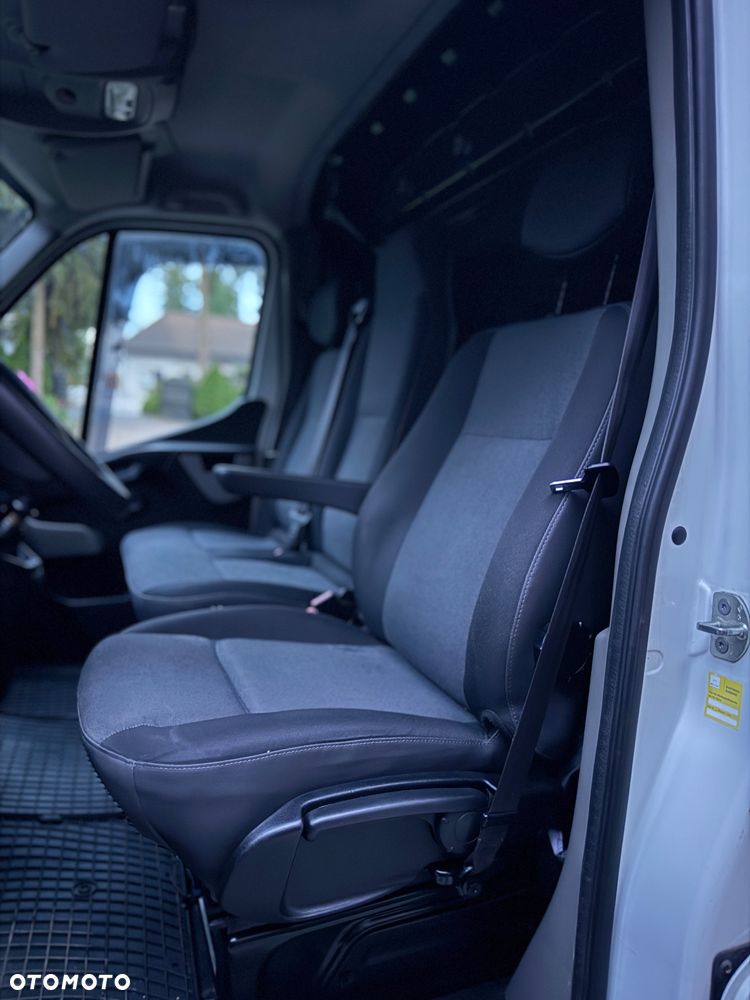 Renault Master - 20