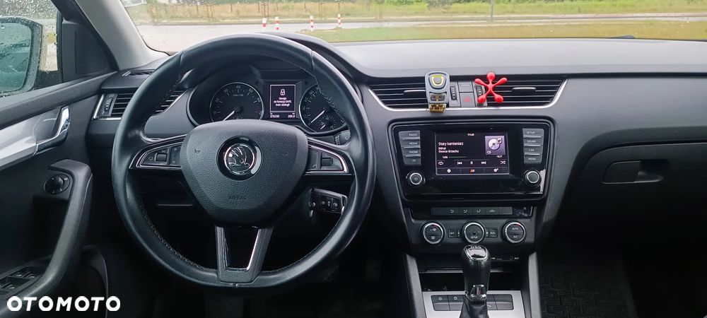 Skoda Octavia 1.8 TSI Ambition DSG - 6