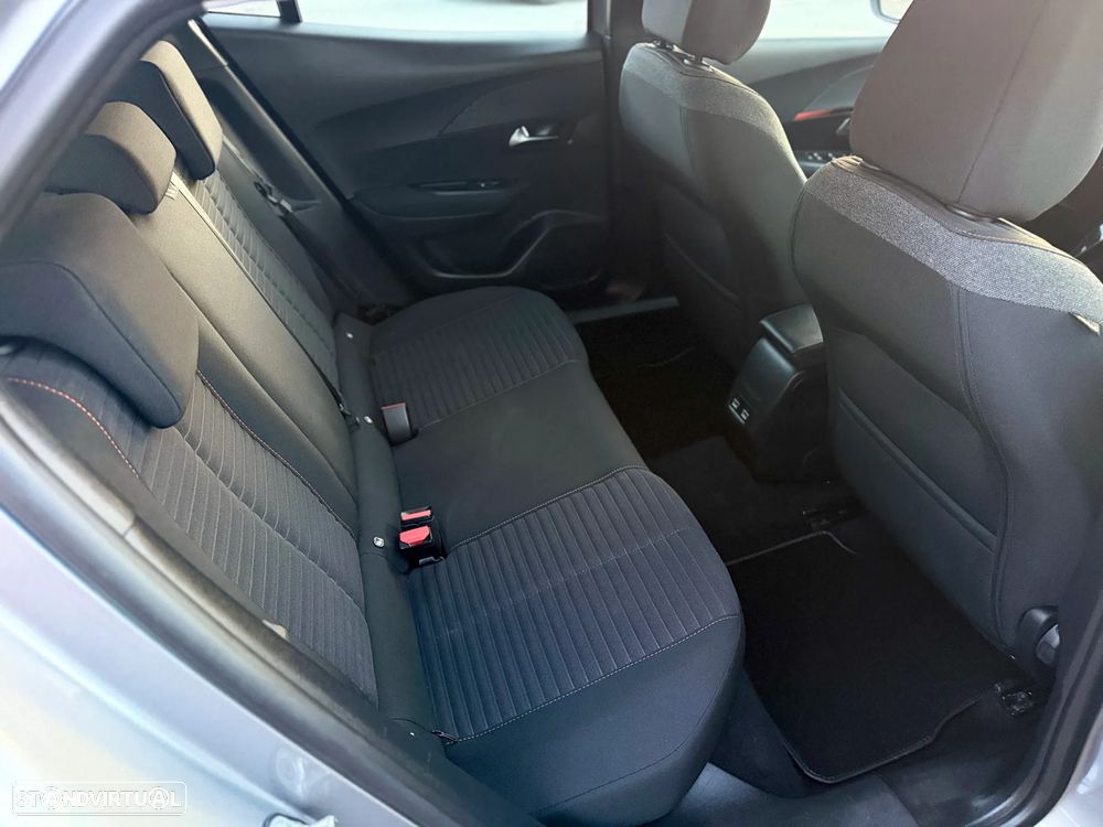 Peugeot 2008 1.2 PureTech Active Pack EAT8 - 10