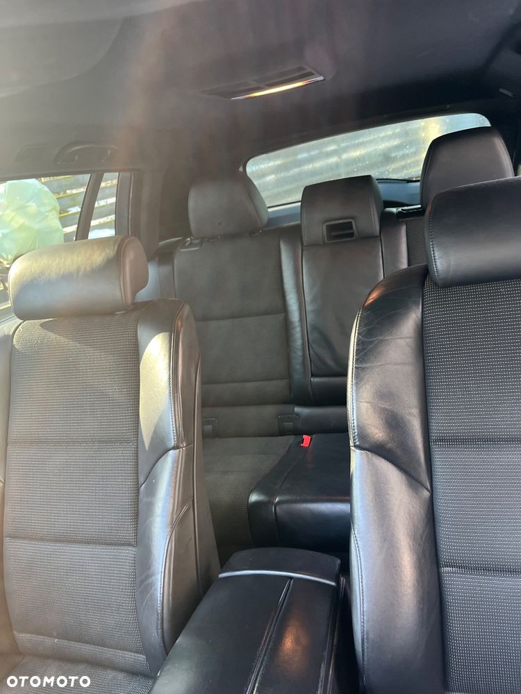 BMW Seria 5 530xd Touring - 12