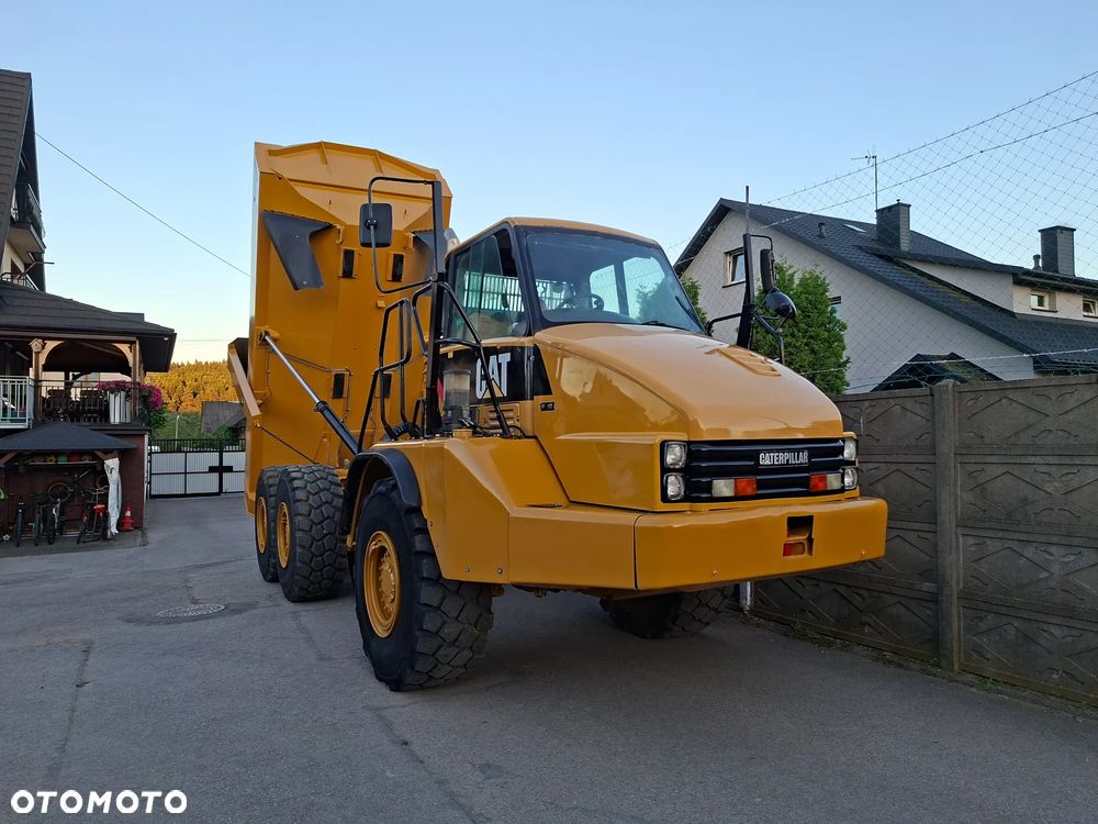 Caterpillar 725 - 23