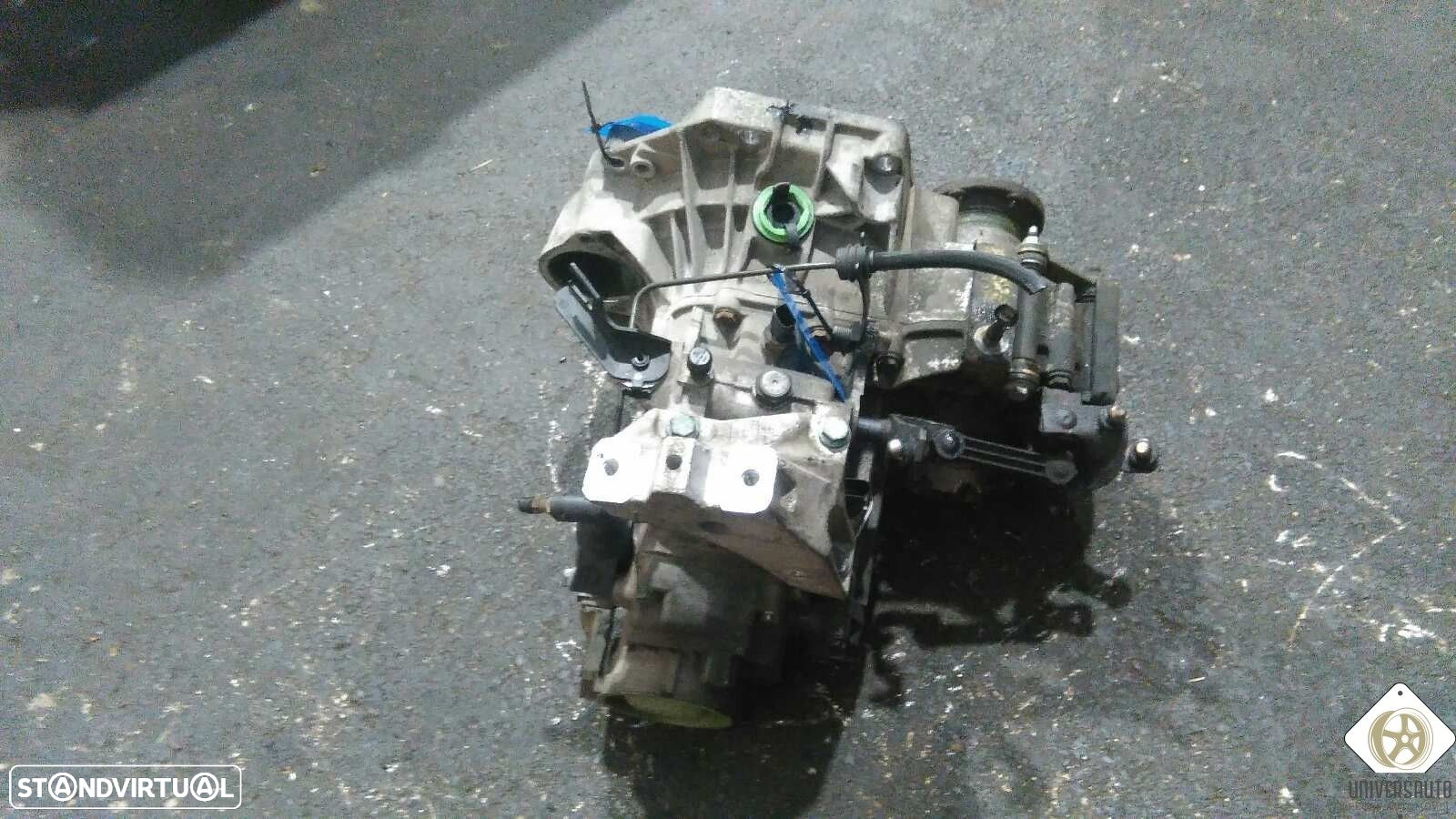 CAIXA VELOCIDADES SEAT LEON 2002 - 3