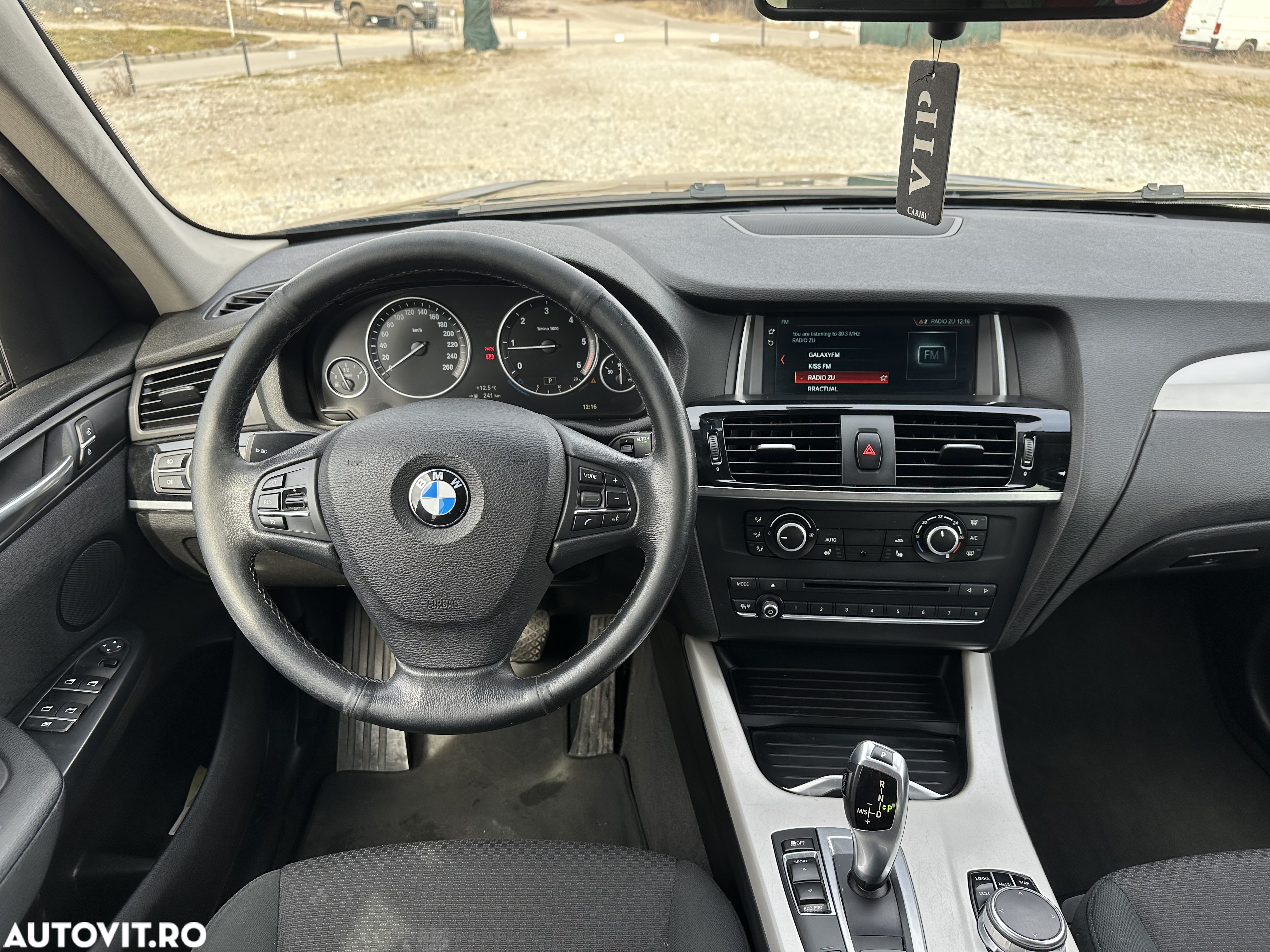 BMW X3 xDrive20d Aut. - 9