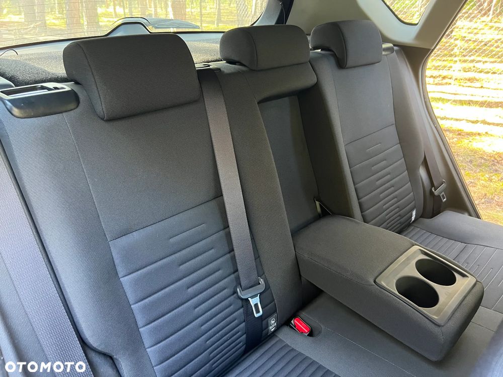 Toyota Auris 1.6 Comfort - 16