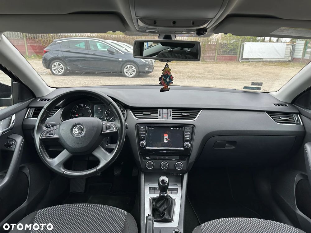 Skoda Octavia - 17