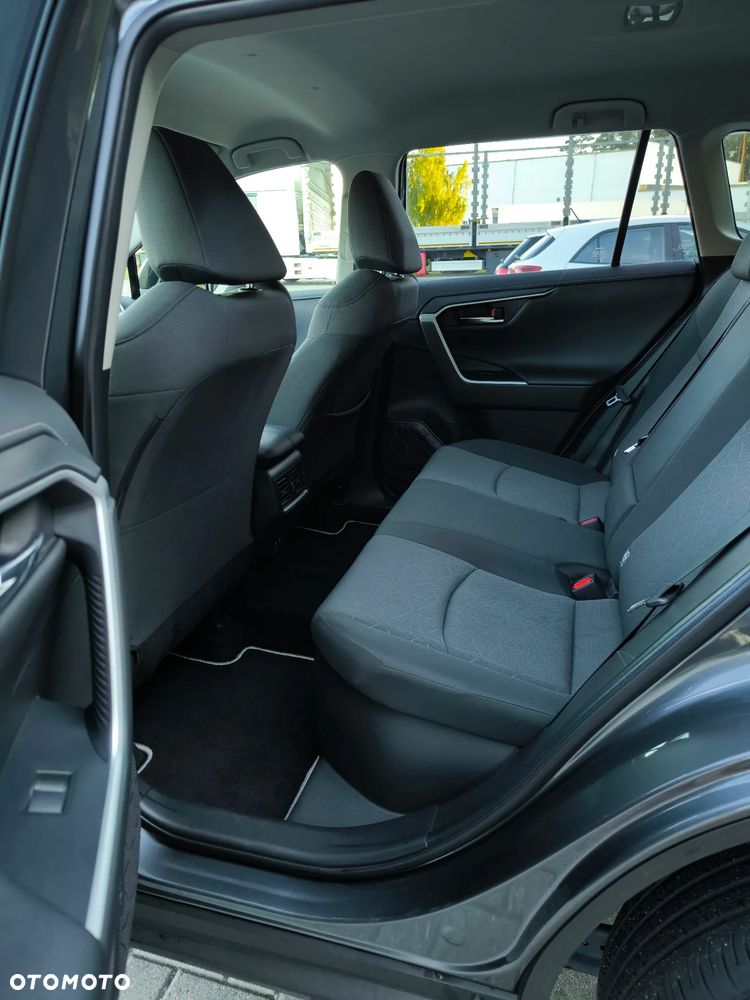 Toyota RAV4 - 21