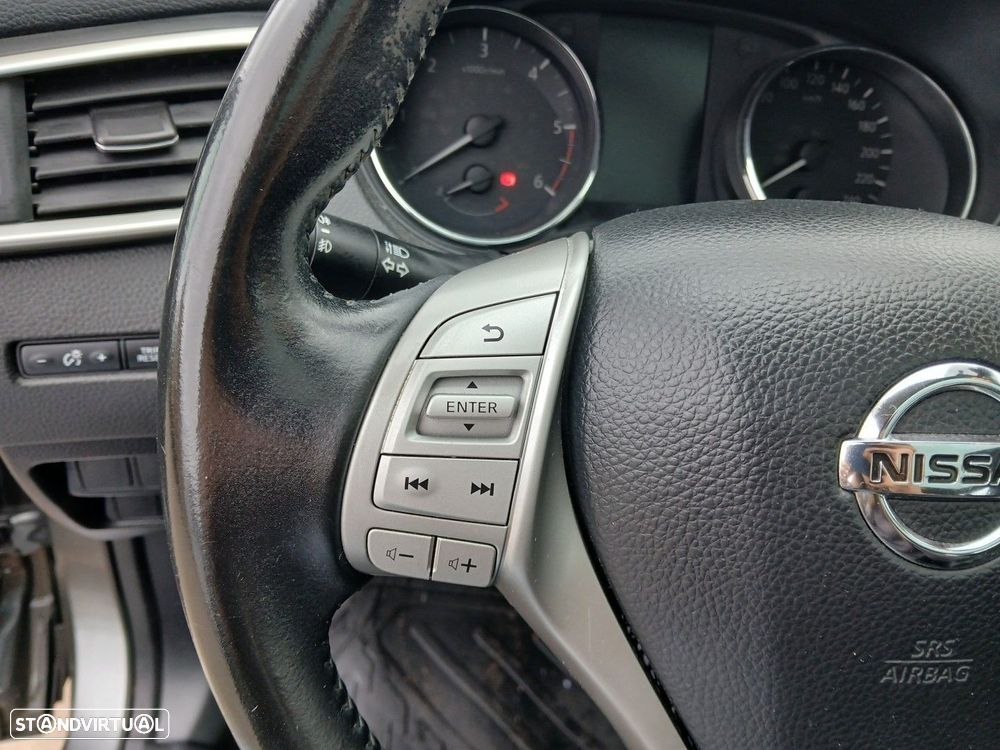 Nissan Qashqai 1.5 dCi Acenta RS+PS+NC - 19