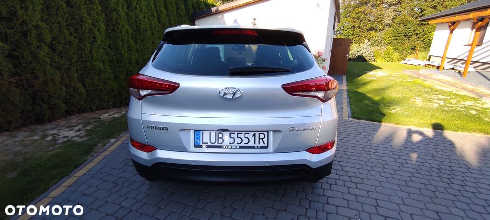 Hyundai Tucson 1.7 CRDI BlueDrive Style 2WD - 2