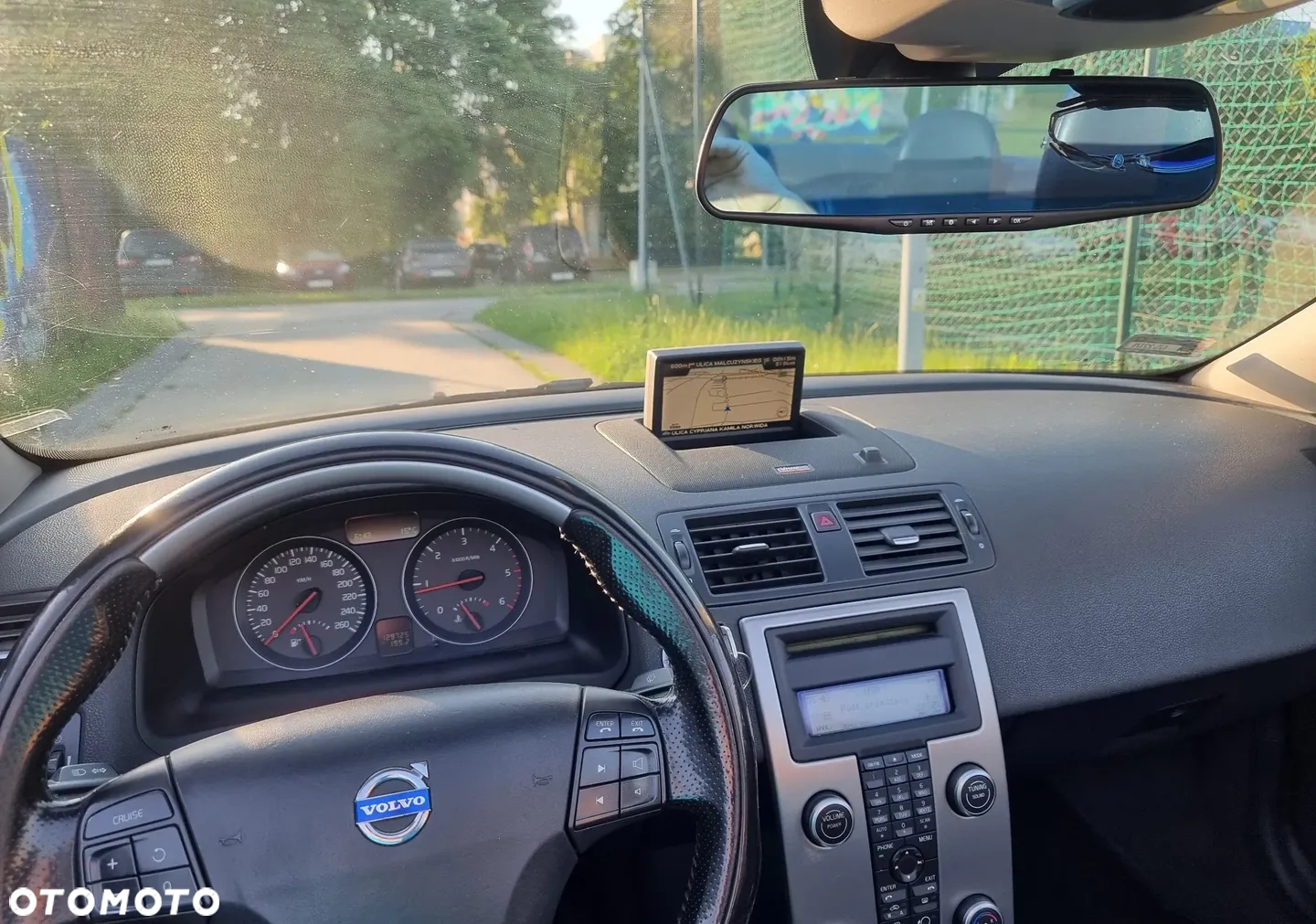 Volvo C70 2.0D Momentum - 4